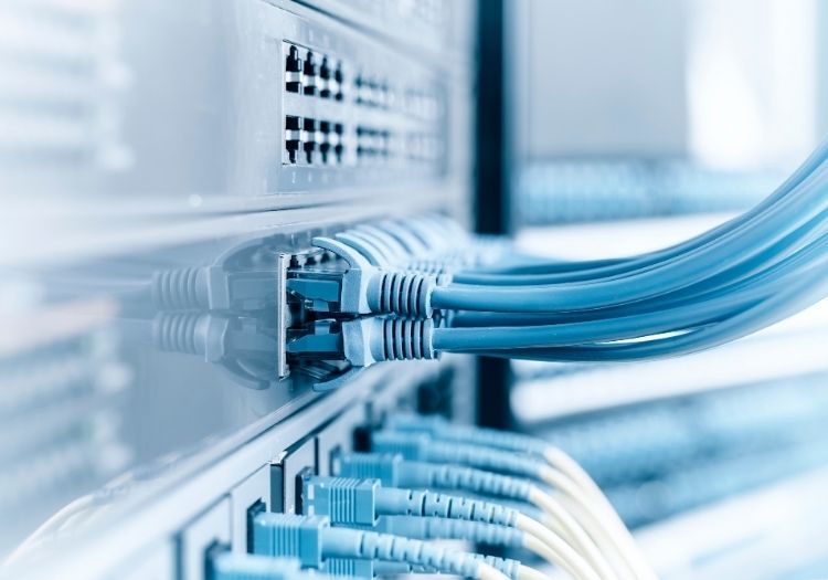 De Gestionar las Redes de otros a la Consultoría de Ciberseguridad